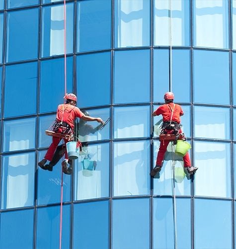 Мытье фасадов промальпинистами в Орске